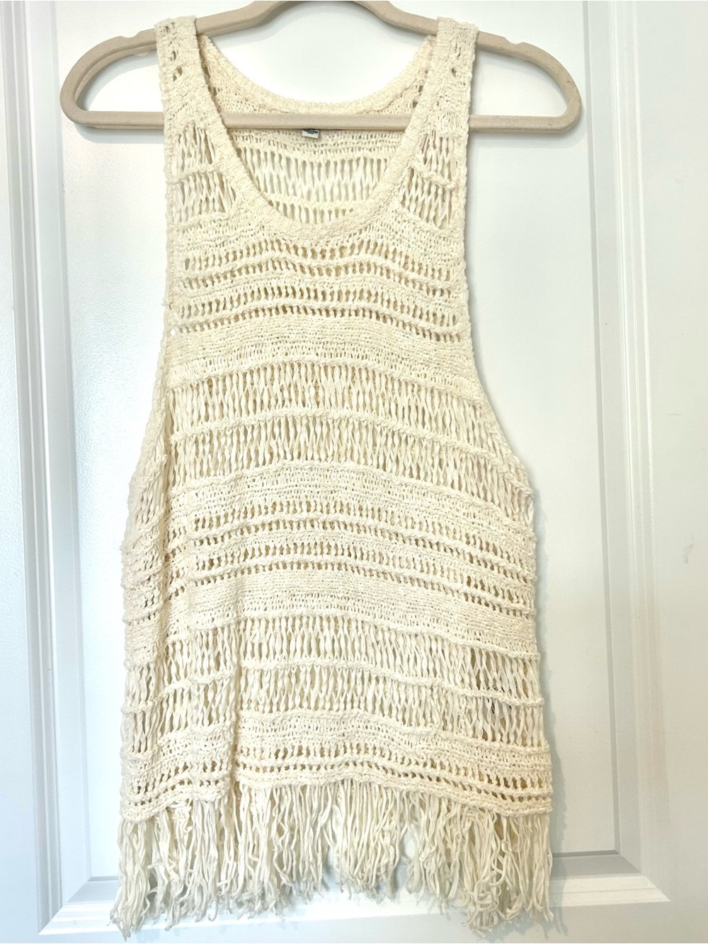 American Eagle Crochet Knit Tank Top Fringe Hem Large Ivory Beachy Boho Festival